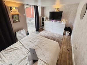 Outbuilding- click for photo gallery